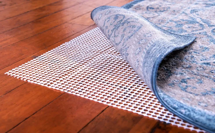 روش ‌های جلوگیری از سر خوردن فرش